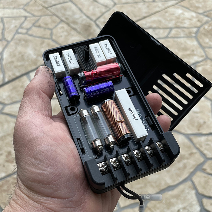 通常配線orバイアンプ